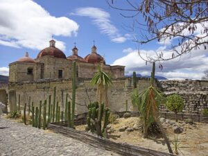 Mitla gana la Copa Mundial INAH como zona arqueológica favorita